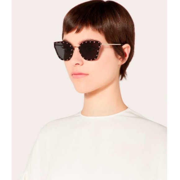 VALENTINO CRYSTAL STUDDED CAT-EYE METAL SUNGLASSES main image 4